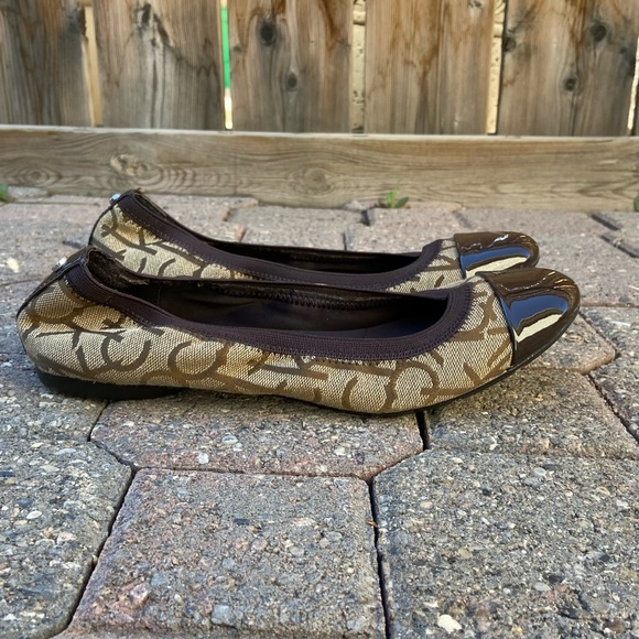Calvin Klein women ballet slip on shoes, two toned brown CK logo. Size 8M. Used. - Picture 2 of 12